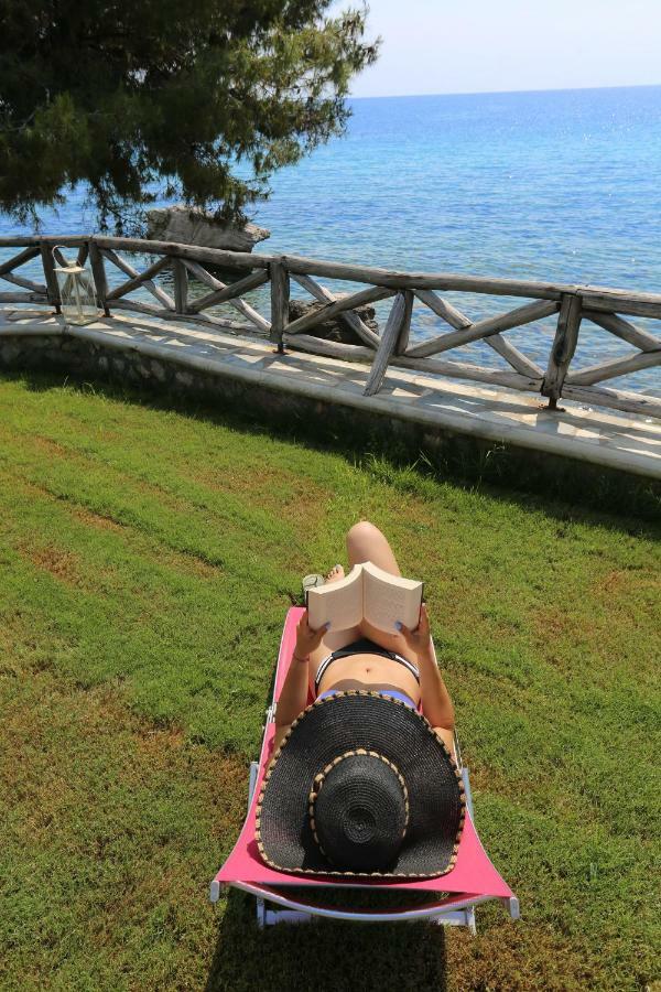 شقة Seaside أغيا باراسكيفي المظهر الخارجي الصورة